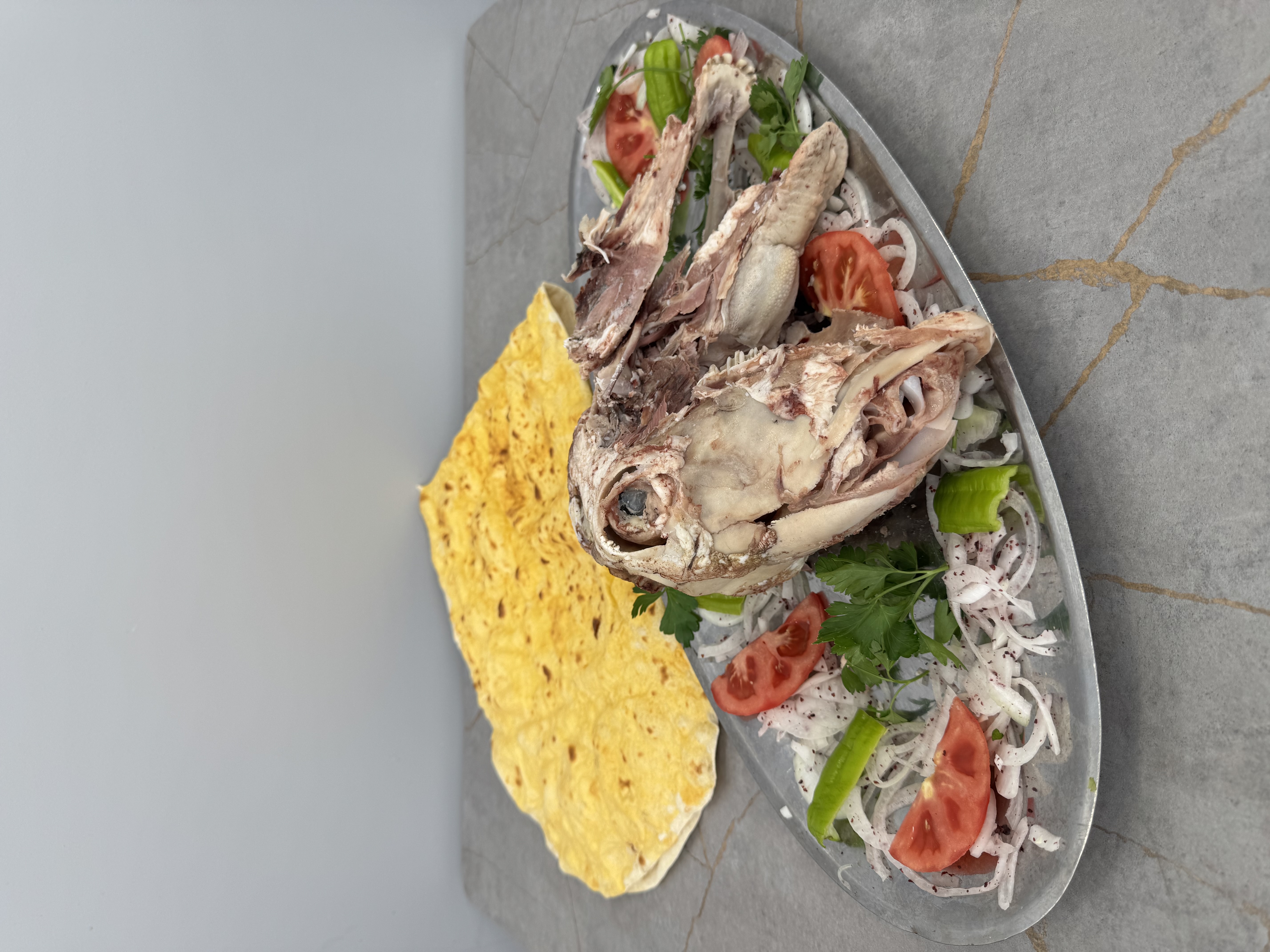 Kemikli Kelle Söğüş